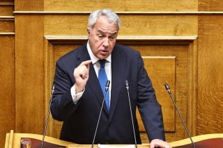 Βουλή: Ένταση και αντεγκλήσεις μετά την ατάκα Βορίδη: «Θέλετε να βουλιάξουμε τη βάρκα;»
